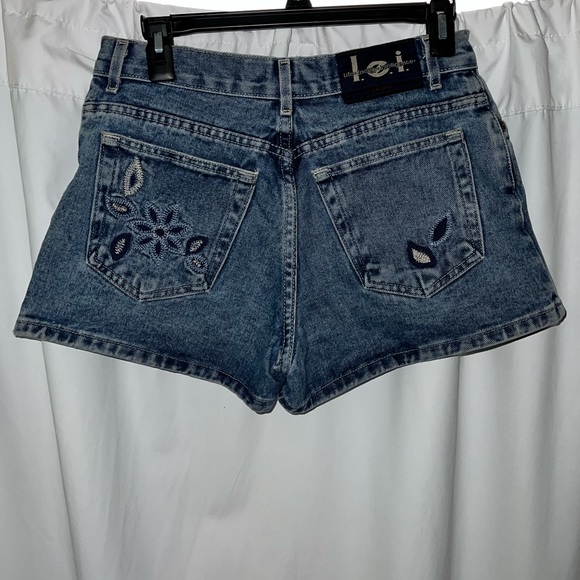 Vintage high waist 90s LEI denim shorts with embroidered pockets - Picture 1 of 2